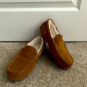 Koolaburra Ugg slippers size 9